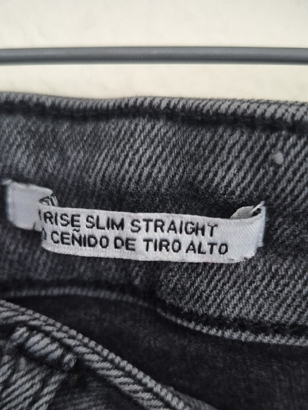 Ava & Viv Charcoal Gray Cropped Raw-Hem Jeans - Picture 3 of 8